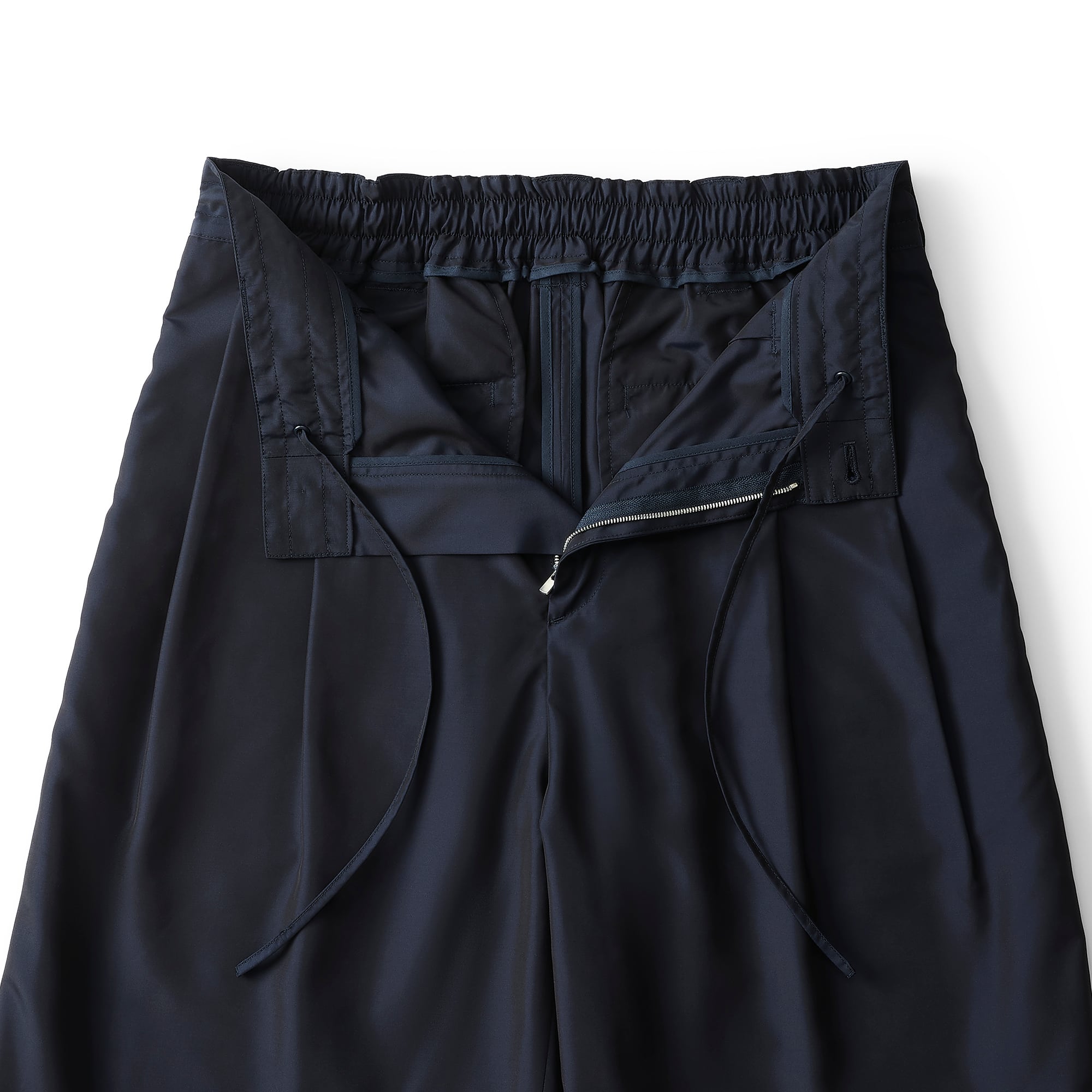 everyone two tuck nylon silk wide short pants (NAVY) | everyone