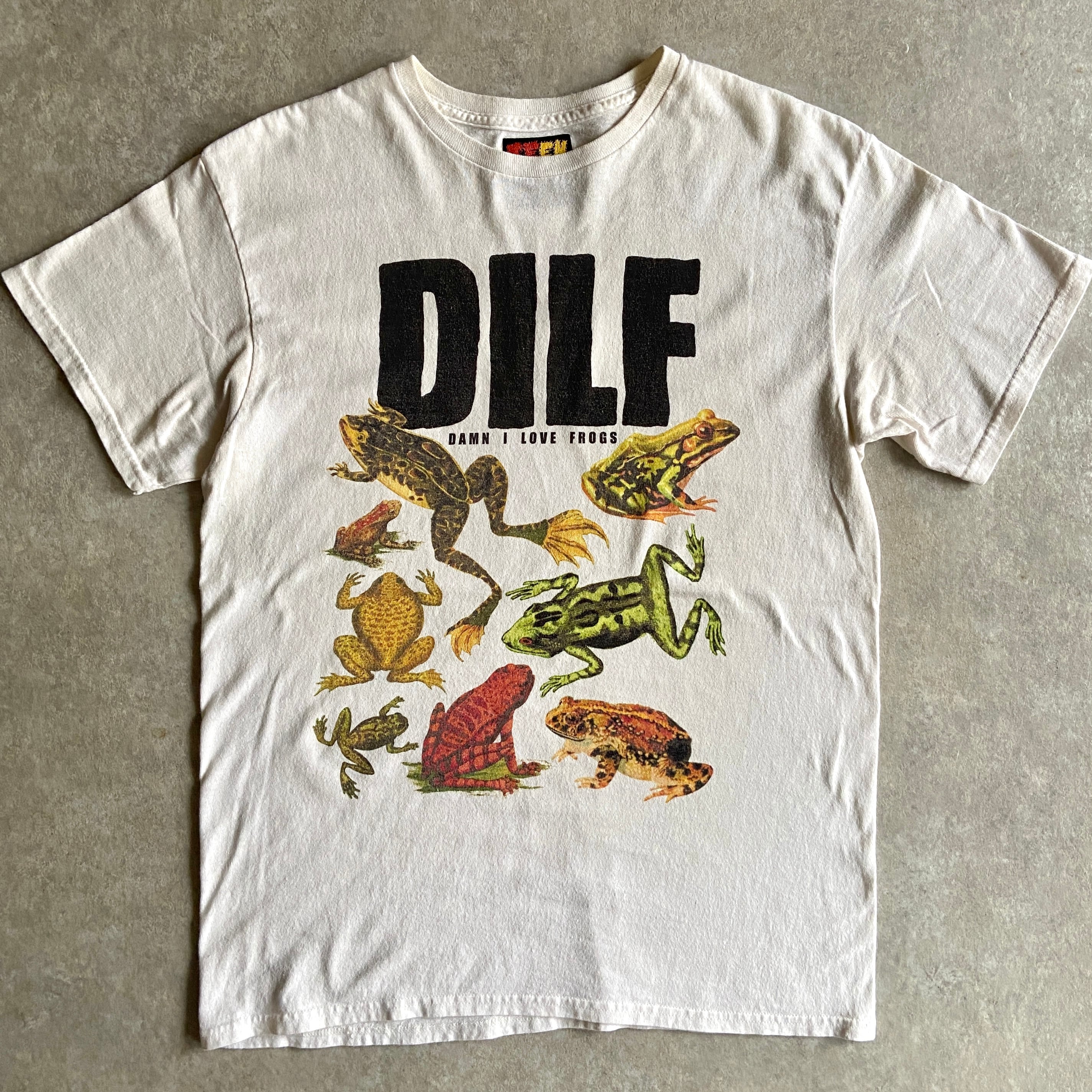 "Damn I Love Frogs" Tee M