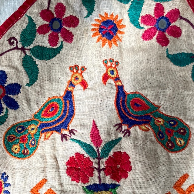 バンコクバス車掌さんの仕事道具｜ケース＋チケットロール（50枚綴り）