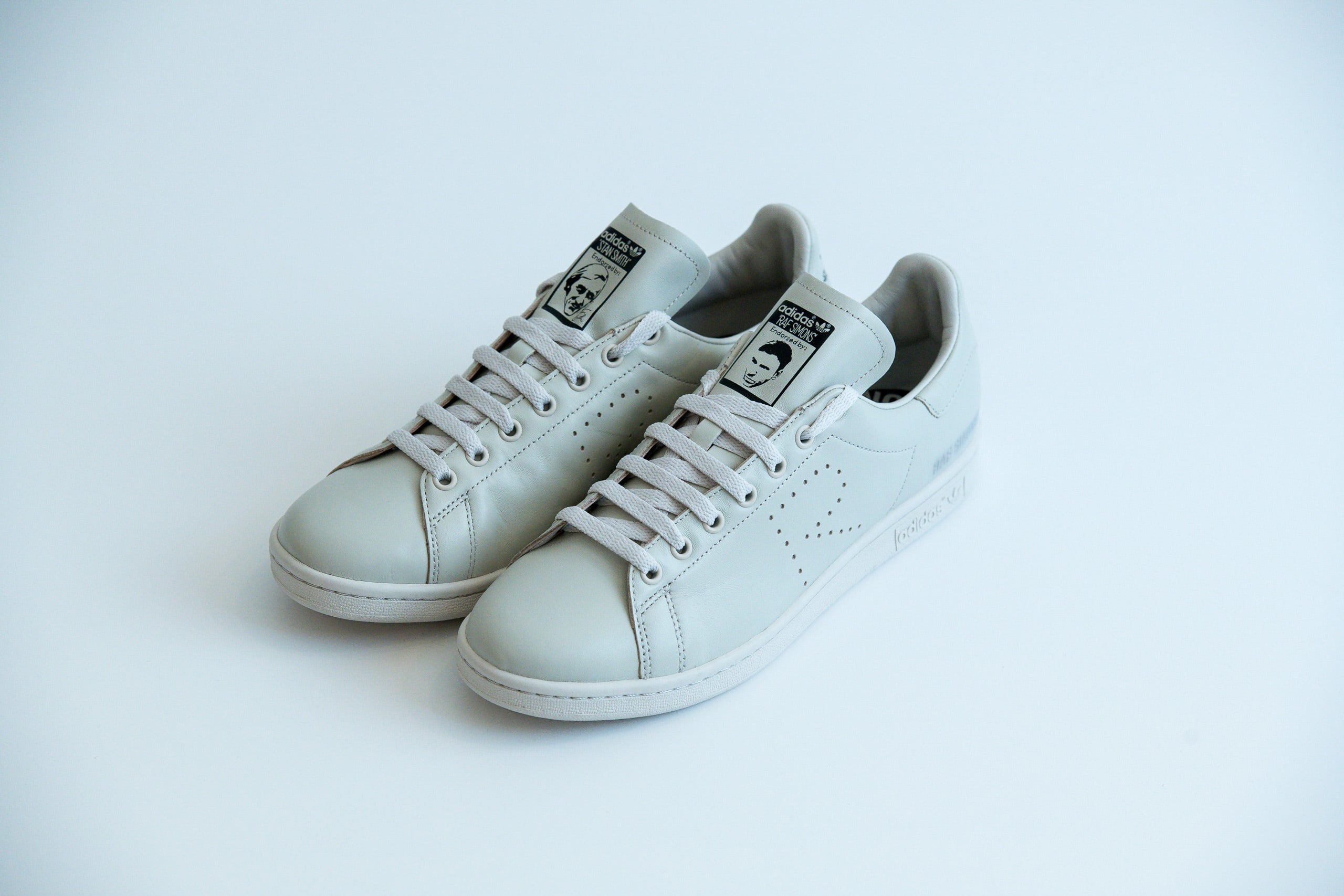 アディダス オリジナルス BY RAF SIMONS STANSMITH バイ ...