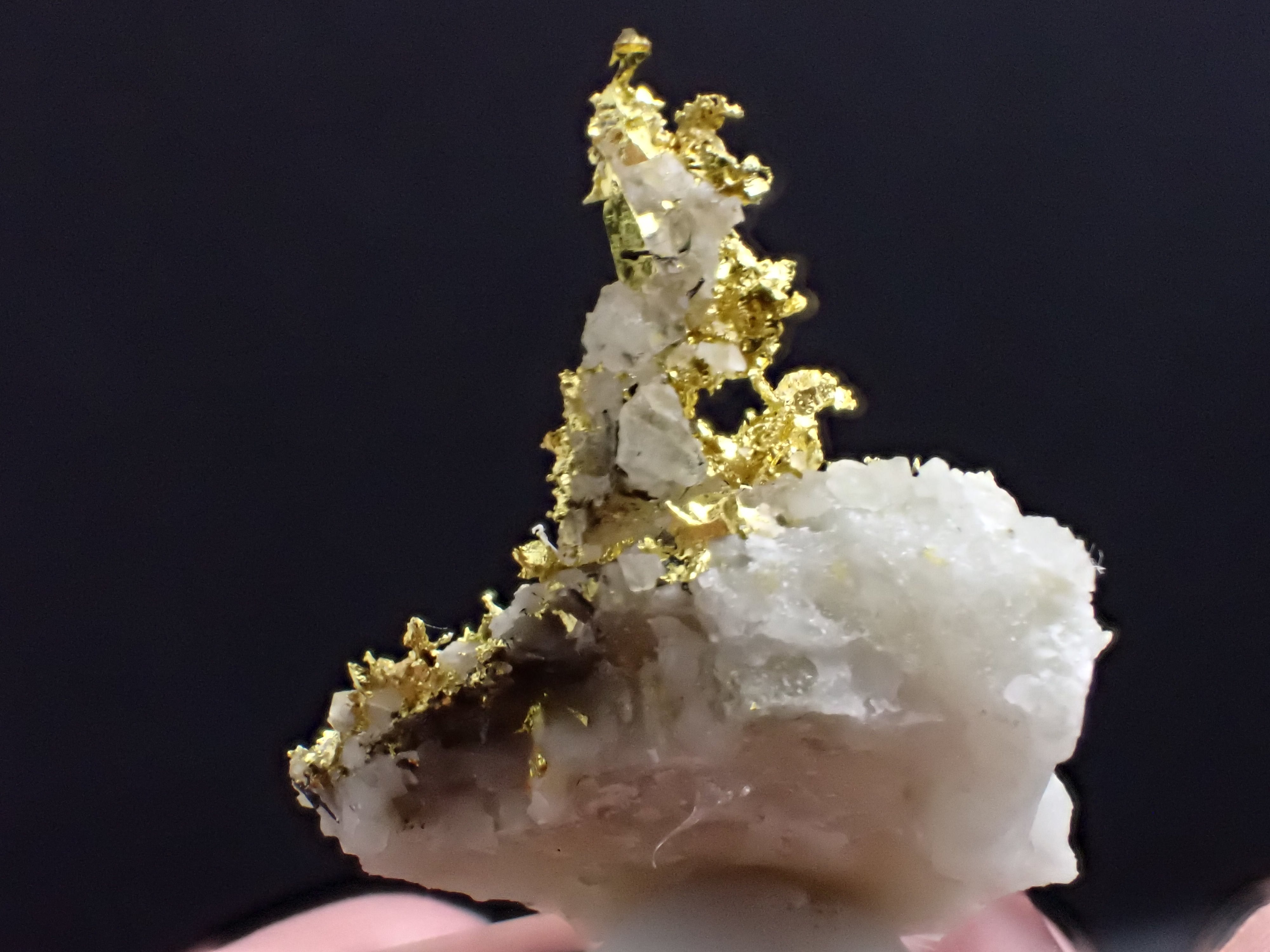 イタリア産】自然金 ネイティブゴールド 原石 鉱物 標本 天然石 | 石処