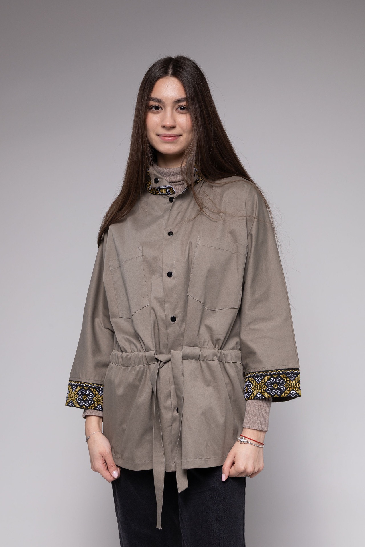 ウクライナ刺繍スプリング・ジャケット　手刺繍　ユニセックス・フリーサイズ - 4