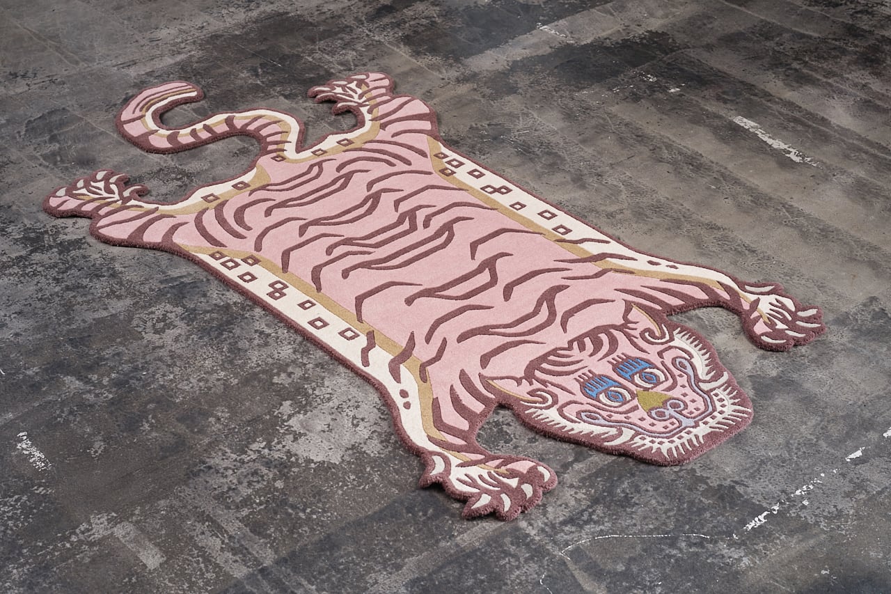 Tibetan Tiger Rug 《Lサイズ•ウール・オリジナル3・ピーチブロッサム