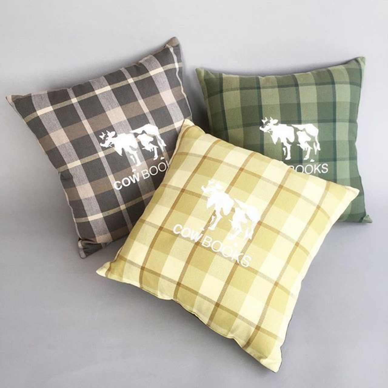 COWBOOKS / READING CUSHION / YELLOW CHECK / カウブックス / リーディングクッション / イエローチェック