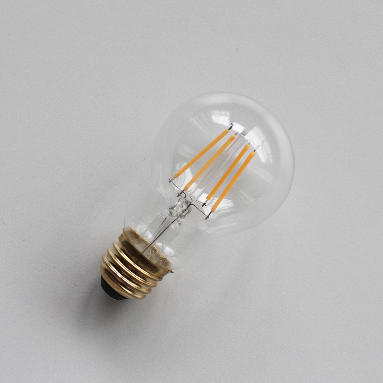 LEDフィラメント電球(ハウス球形)　E26／30W形相当　