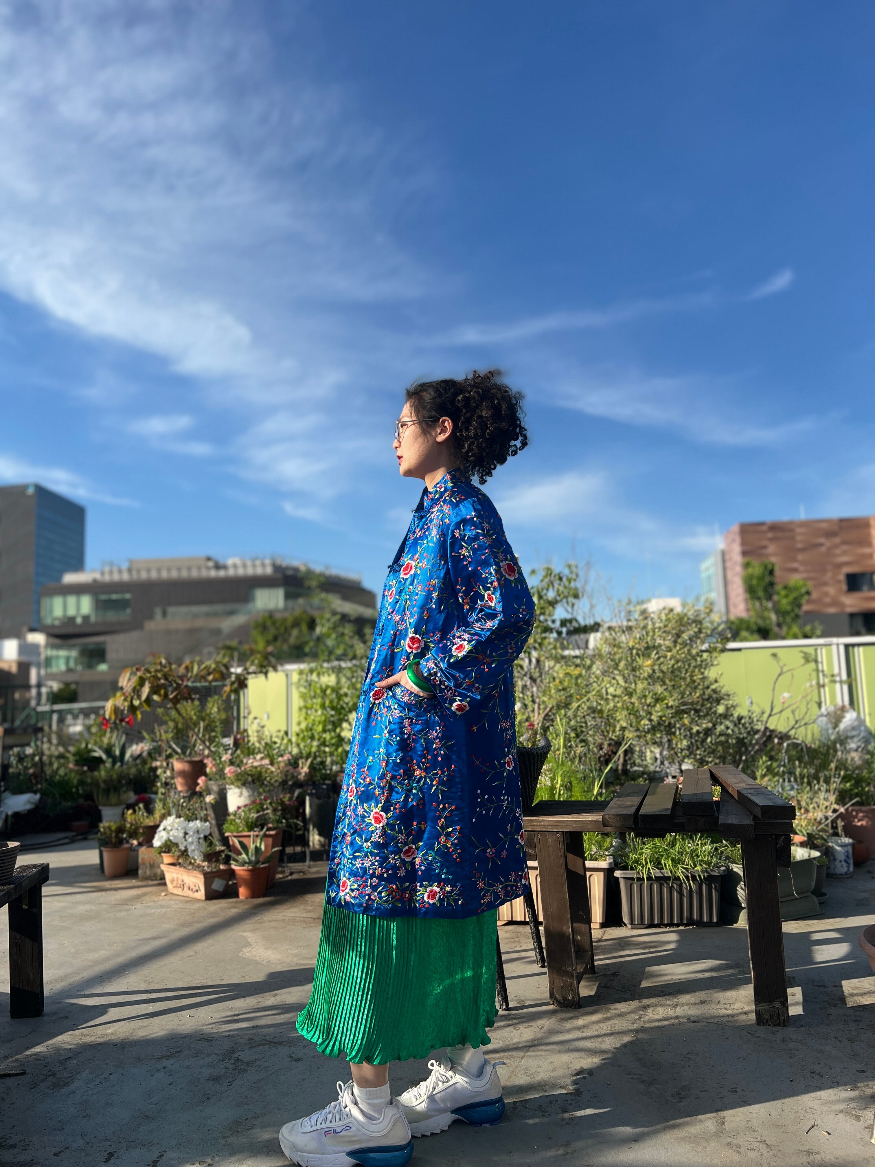 80s chinese royal blue × floral embroidery long jacket