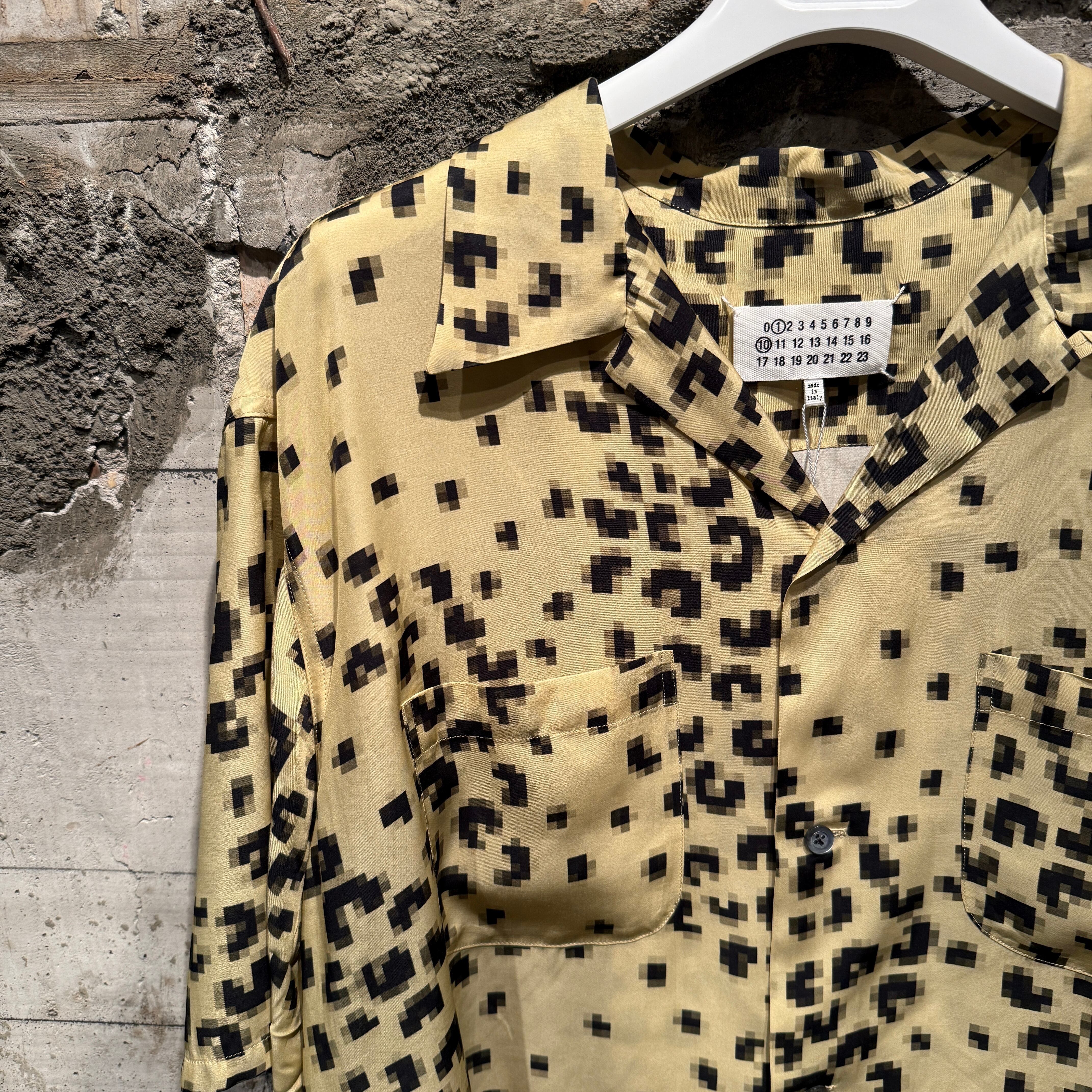 Maison Margiela【メゾン マルジェラ】レーヨンレオパードハーフ
