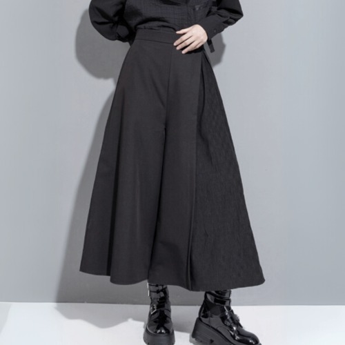 Asymmetric panel wide pants C1247