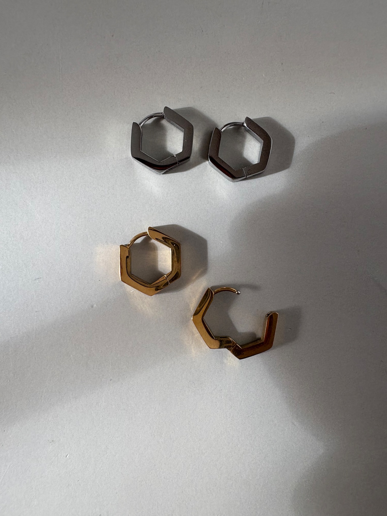 ロッカクピアス