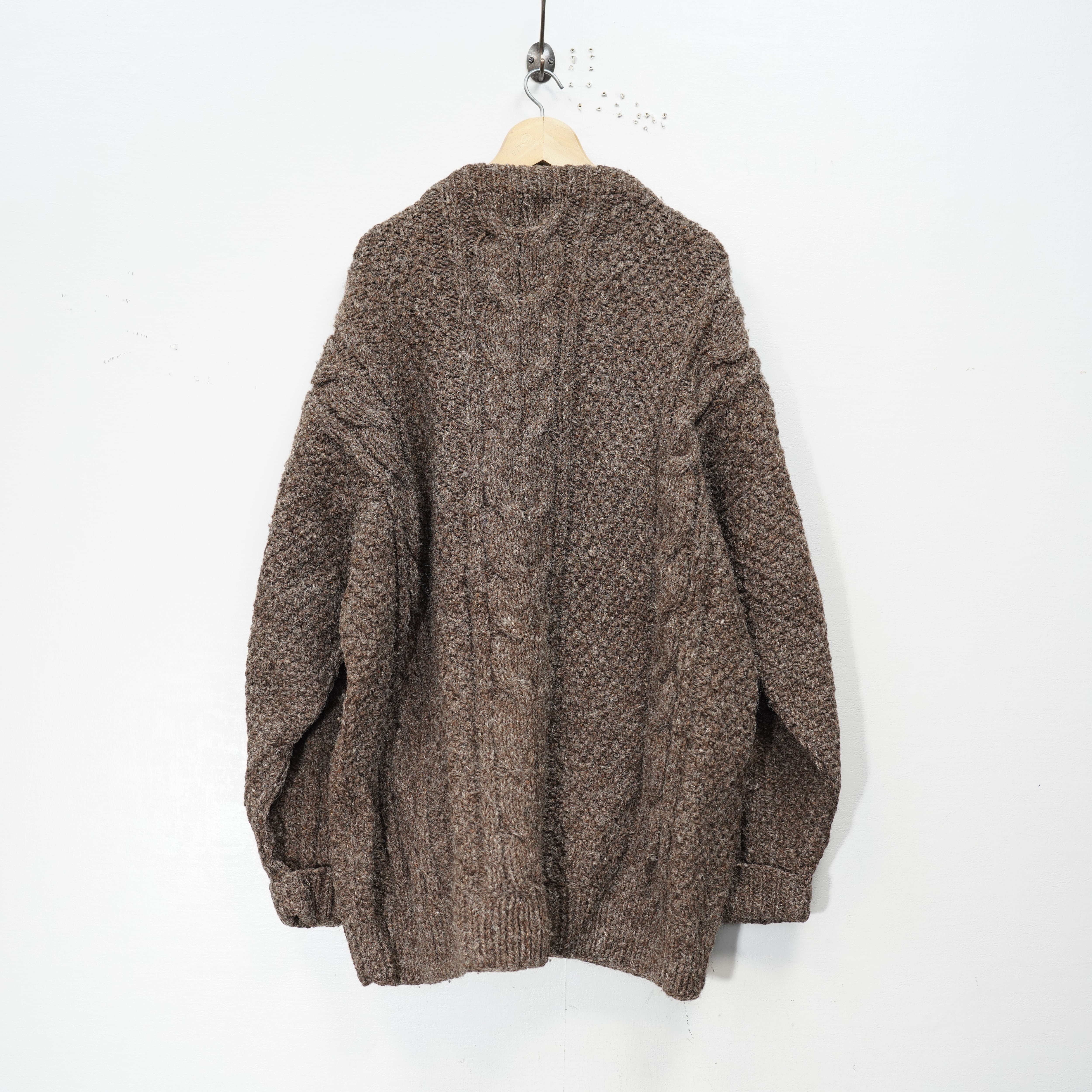 EU VINTAGE CABLE DESIGN KNIT CARDIGAN MADE IN NEPAL/ヨーロッパ古着