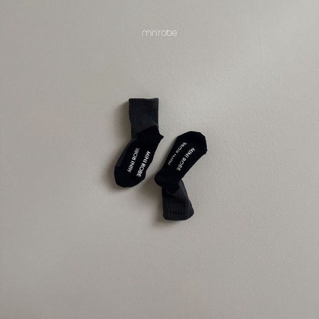 minirobe26su_Peanut Socks