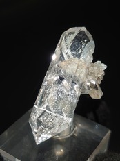 ヒマラヤ水晶クラスター＆クローライト Manihar, Garsa Valley, Kullu, H. Pradesh India  R4-838