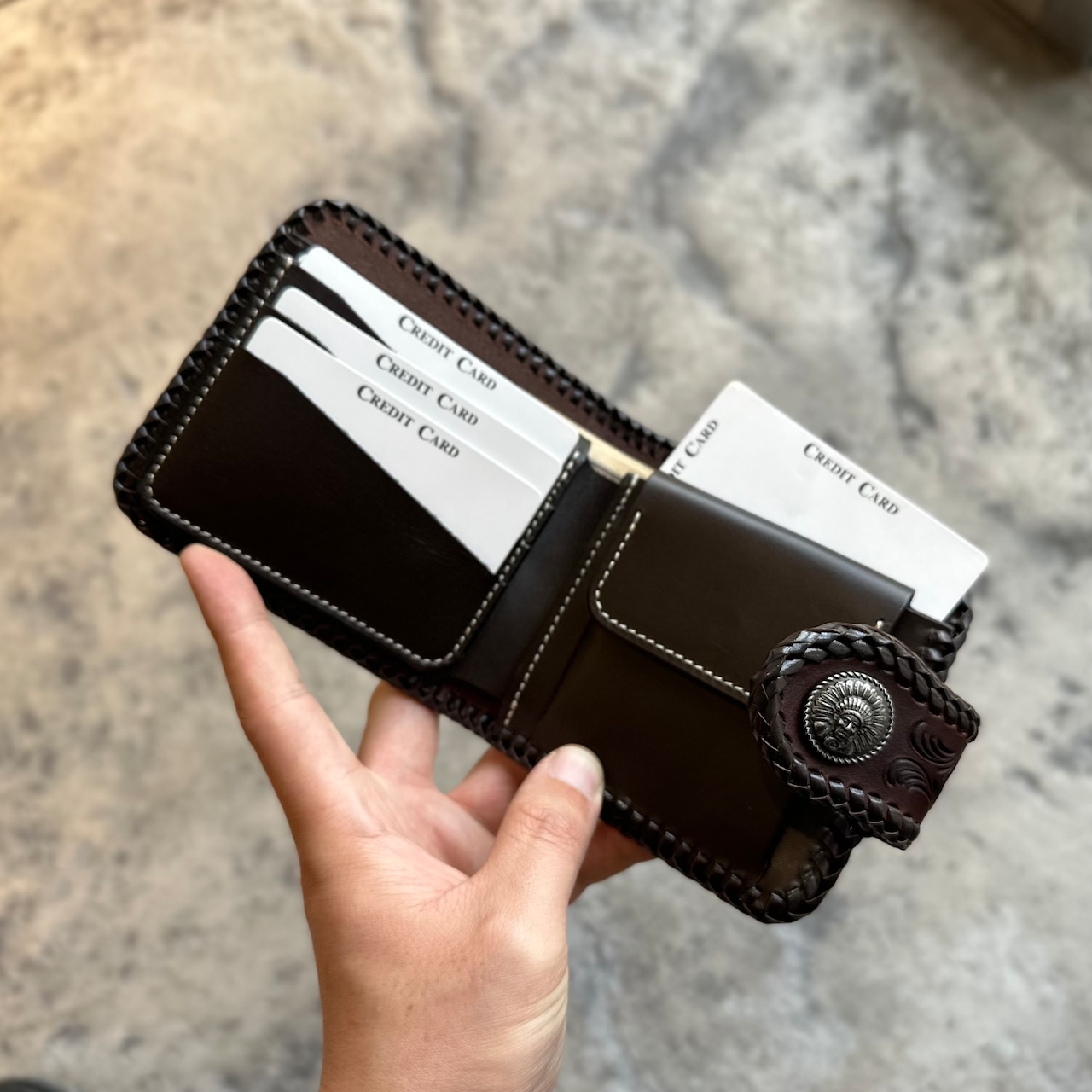 ビルフォールド レーシング フェザー ライセンスケース付