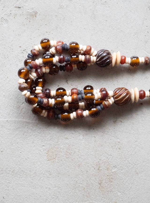 unknown 1980s Multi-strand necklace