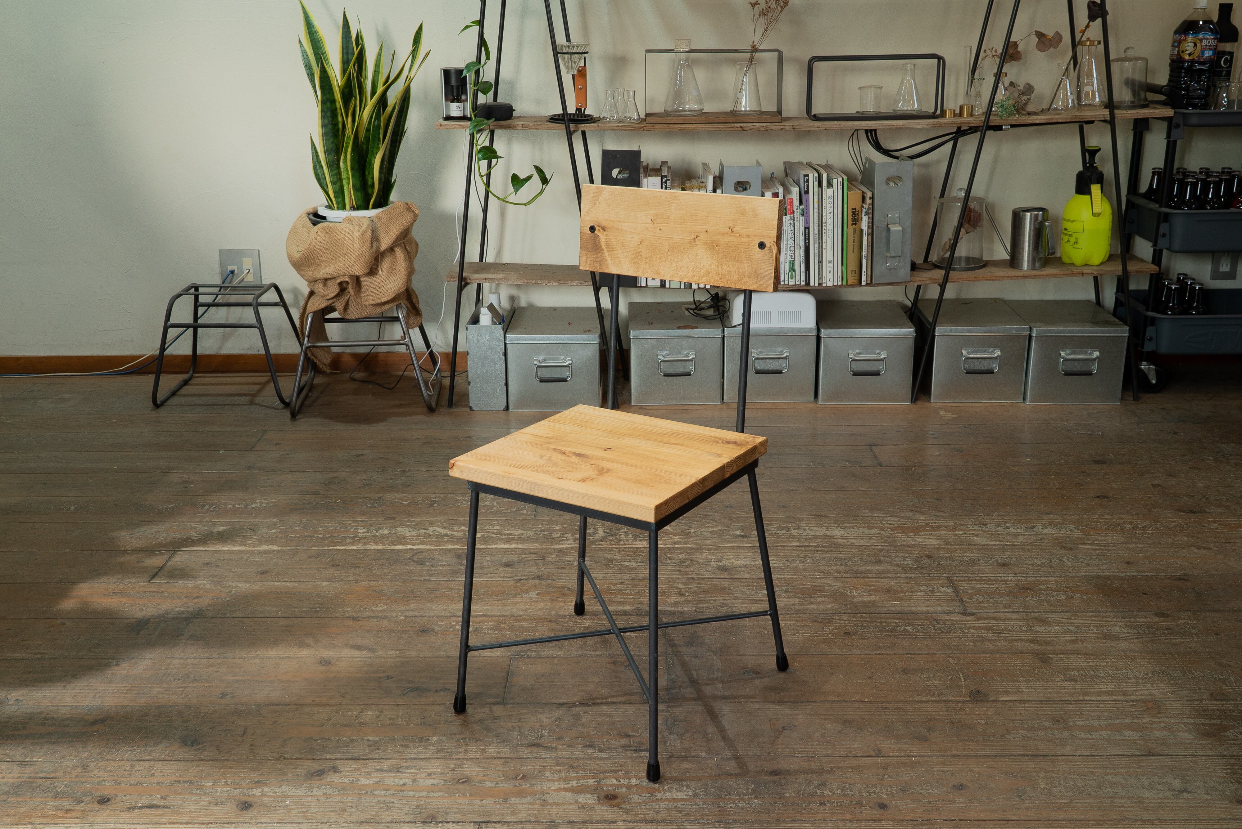 新品、送料無料 パインテーブル＆ベンチ2脚セット