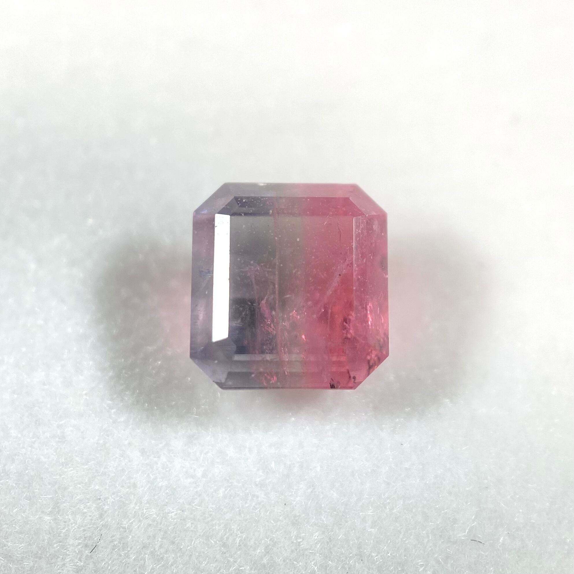 元気で凛とした美しさ　パーティーカラートルマリン2