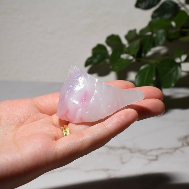 《 ラズベリーチーズケーキ 》Type B シエラネバダ産アンダラクリスタル原石