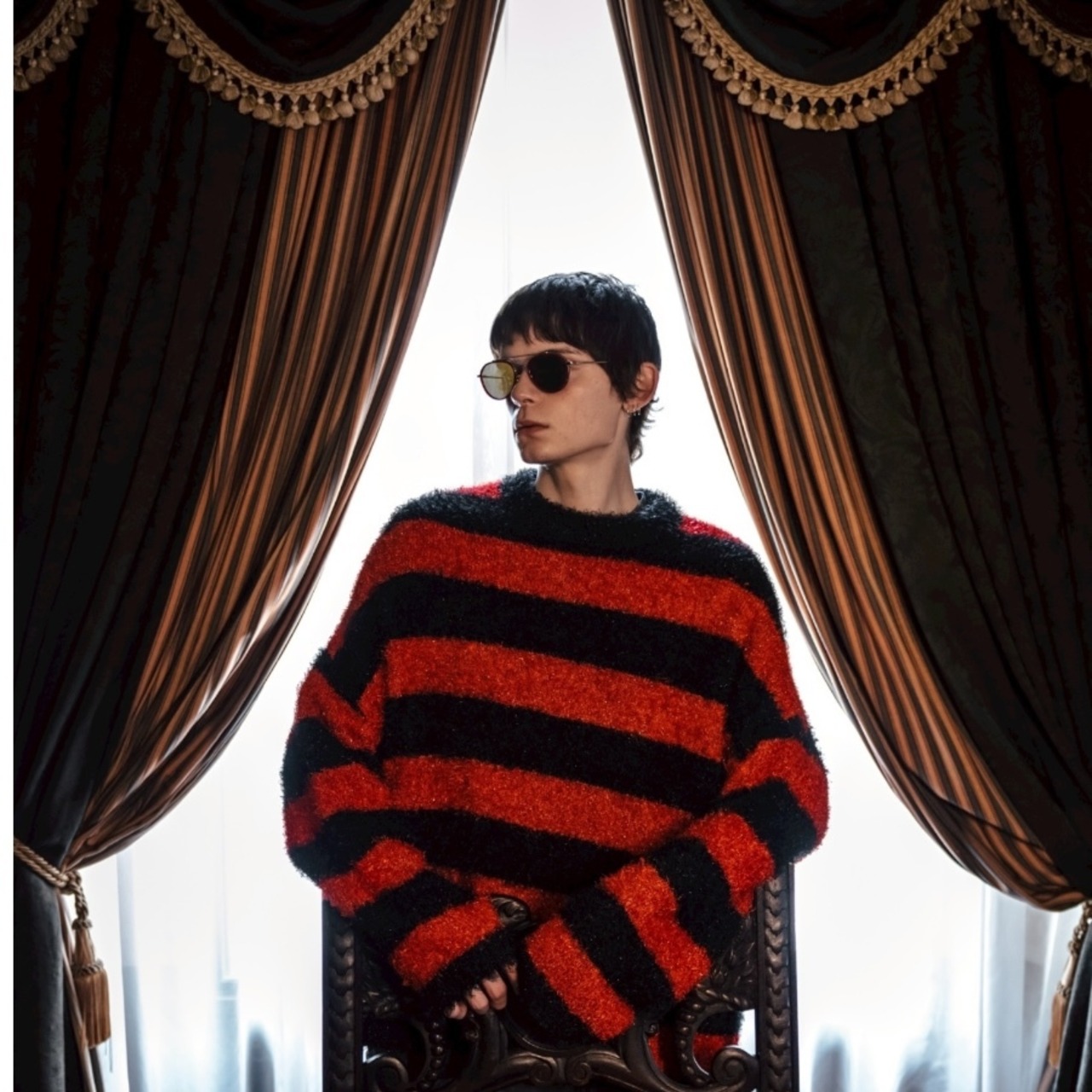 【SAINT Mxxxxxx】A-STMICHAM25065SM-HR1-0000-069/CREW NECK KNIT/GLITTER BORDER/BLACK+RED - 3