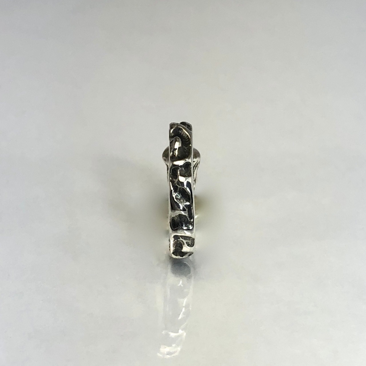 EAGLE HOOP EARRING / イーグルフープピアス
