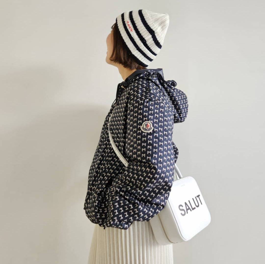 michino Paris サリューピガルバッグスモール 白色 SALE 対象品 michino Paris サリューピガルバッグスモール 白色 SALE 対象品