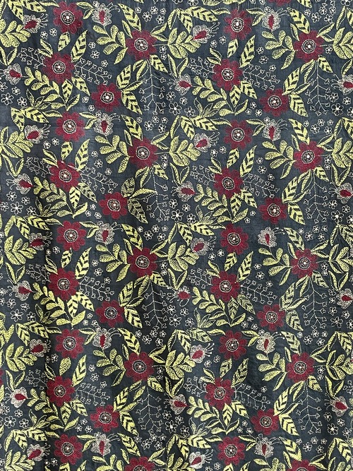 "Kantha embroidery"  Antique　stole  カンタ手織り シルクストール（アンティーク）