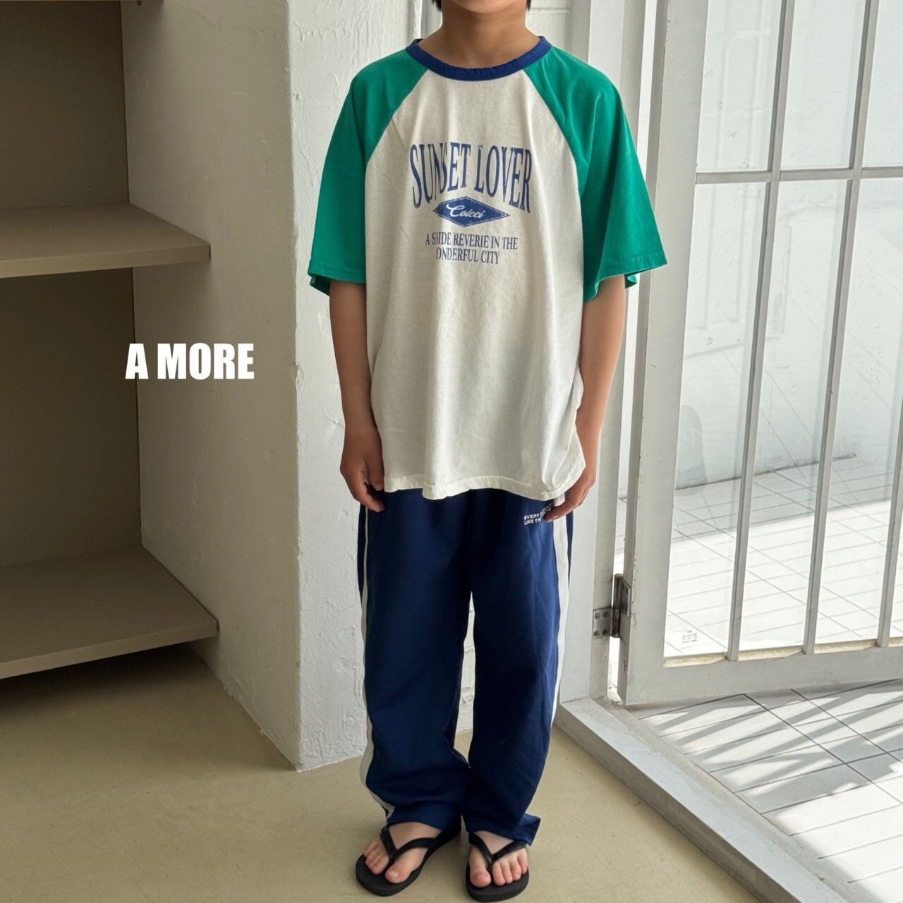 [A MORE] Sunset Tee +fee / [에이모어] 선셋티
