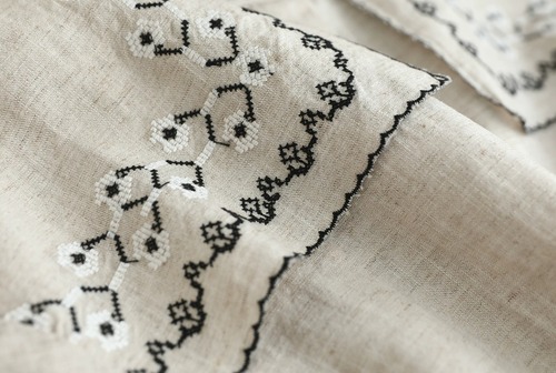 4色/ヨーク刺繍リネンブラウス ・12077