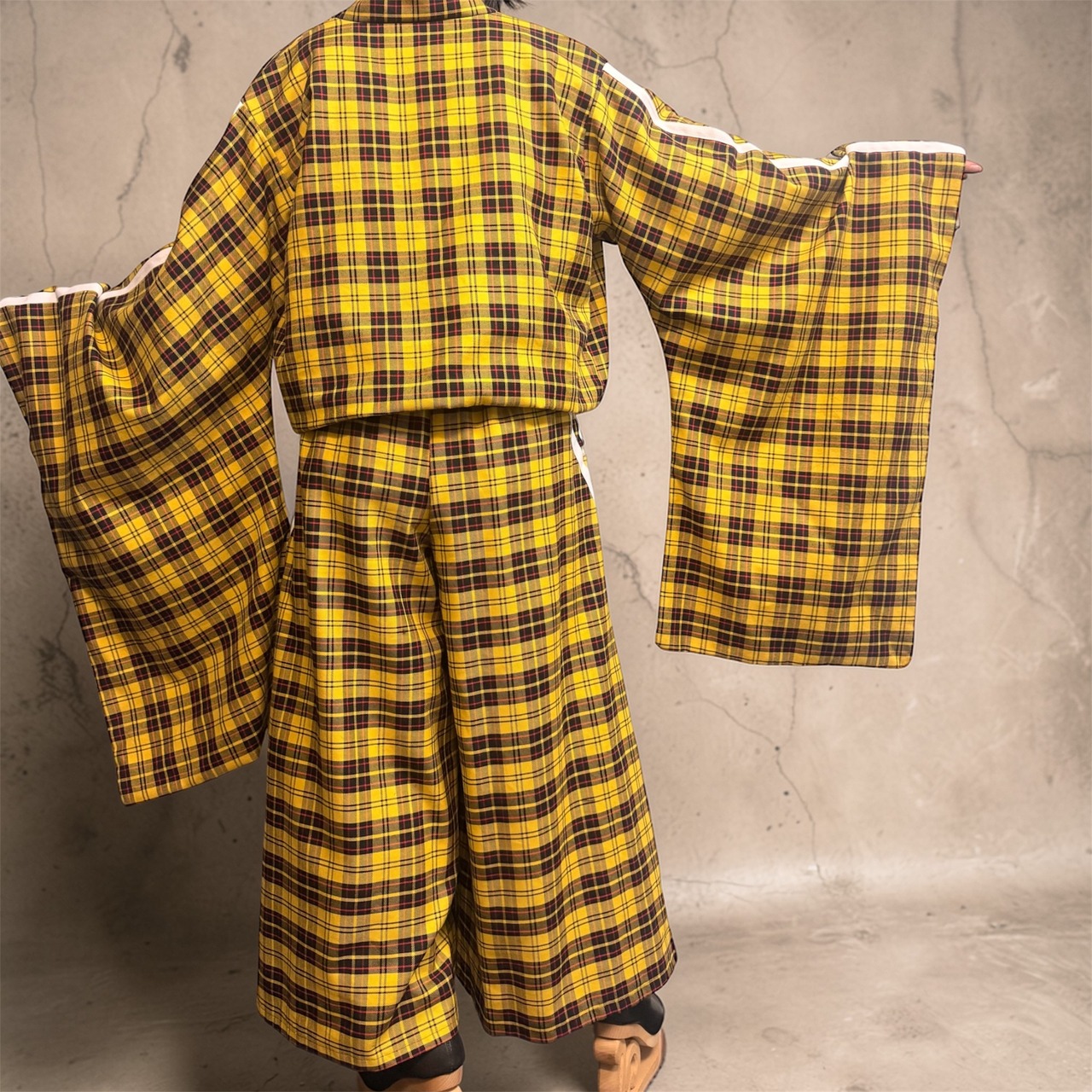 ライン入りチェック羽織りジャケット