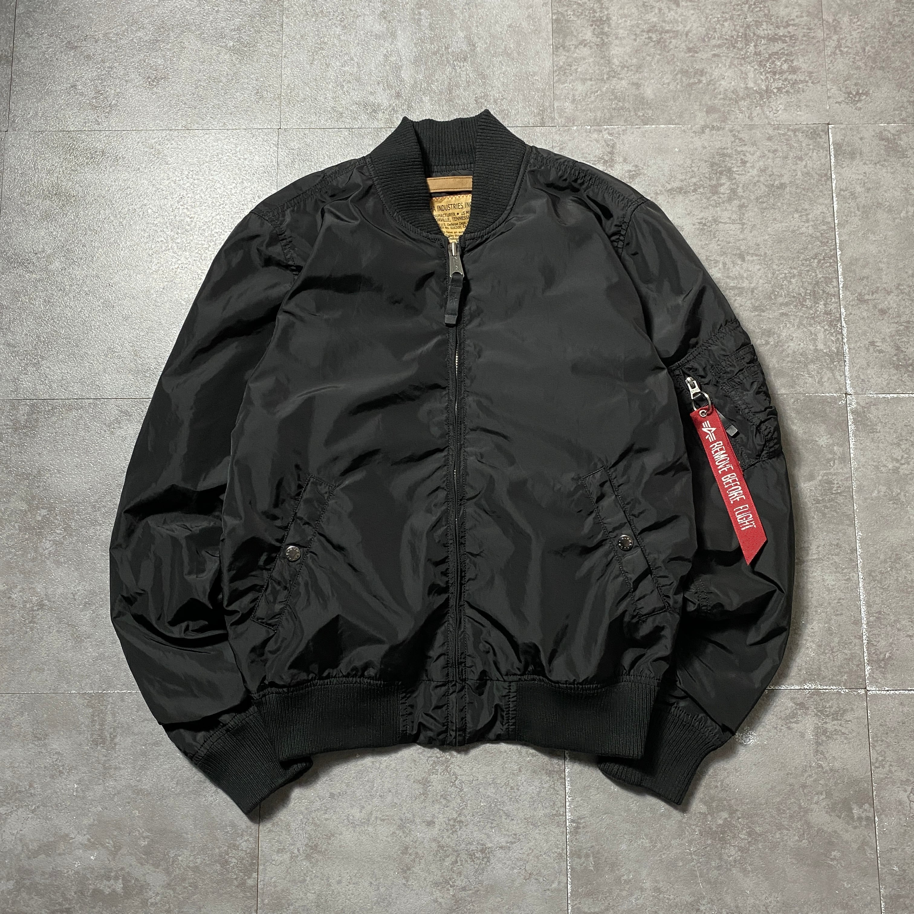 ALPHA INDUSTRIES アルファインダストリーズ ブラック無地 MA-1