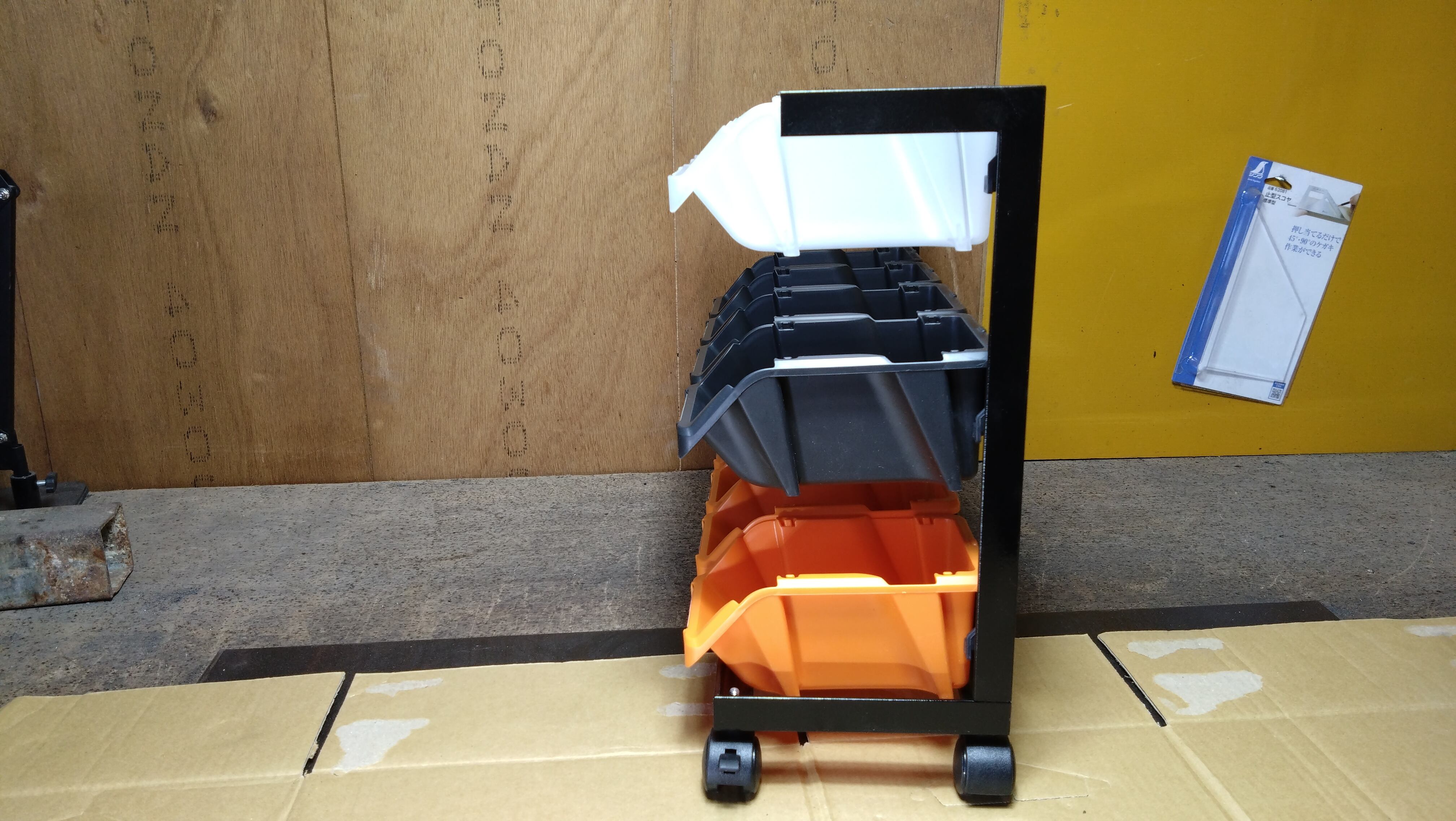ツールBOX移動式12個キャスター付 ツールBOX移動式12個キャスター付
