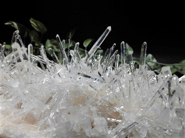 【送料無料】【最高品質】コロンビア サンタンデール産水晶クラスター2.5kg