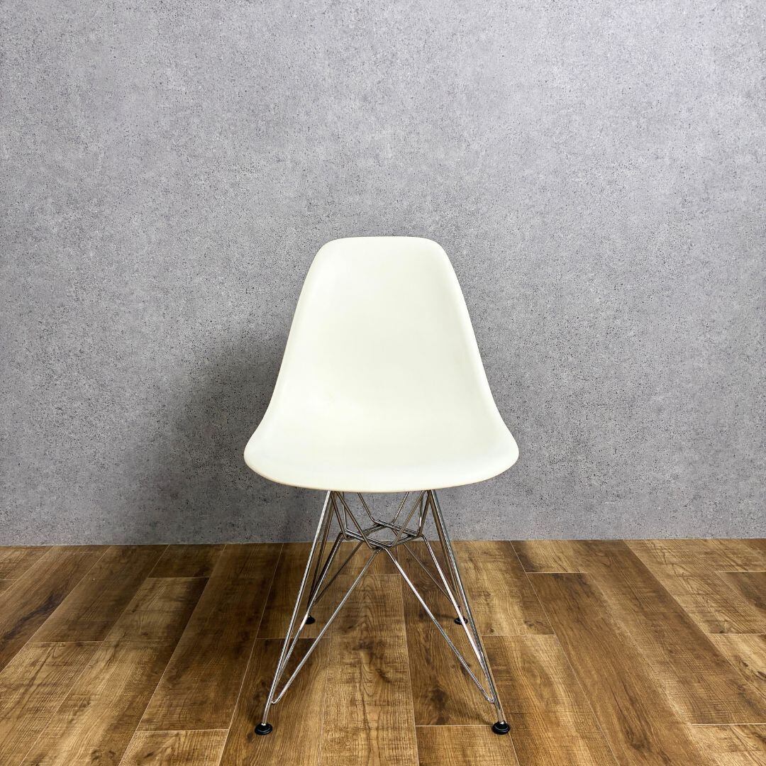 Herman Miller Eames Molded Plastic Side Shell Chair ハーマンミラー