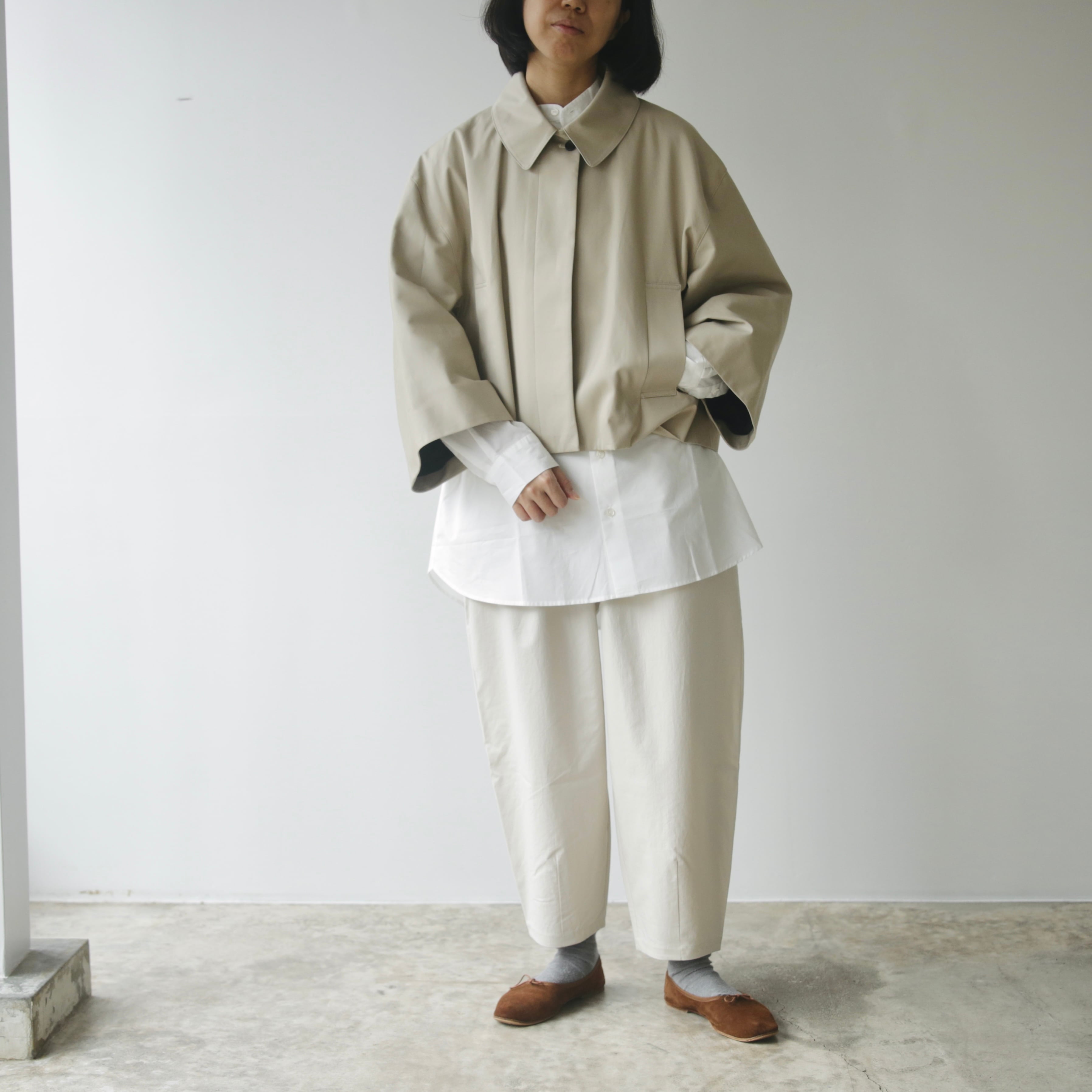 TENNE HANDCRAFTED MODERN ショートケープコート | Vie