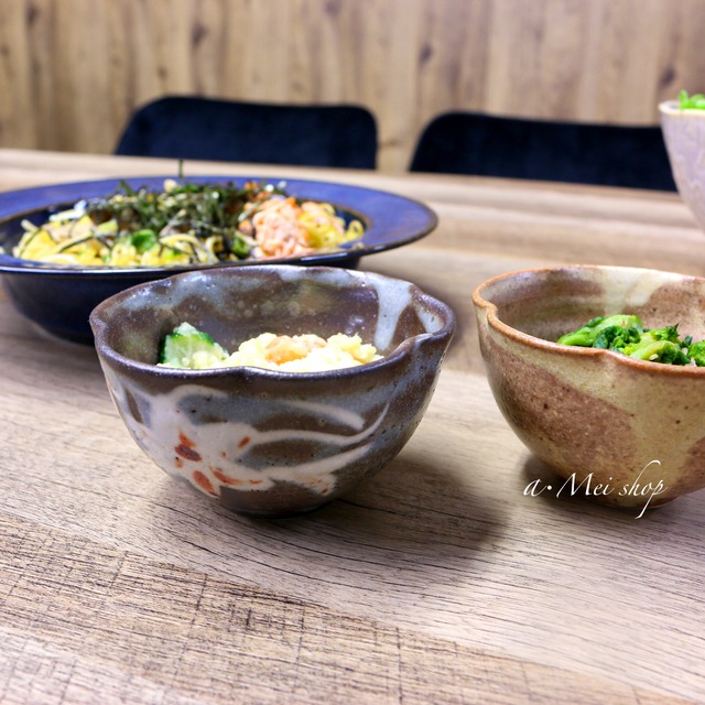 小鉢8点set And チューリップ1輪 全4カラー 陶器 皿 食器 テーブルコーディネート ランチ 夕食 和食 和食器 志野焼 インテリア フェイクフラワー 季節の食卓 A Mei Shop 小鉢8点set And チューリップ1輪 全4カラー 陶器 皿 食器 テーブルコーディネート ランチ 夕食 和食 和食器 志野焼 インテリア フェイクフラワー 季節の食卓 A Mei Shop