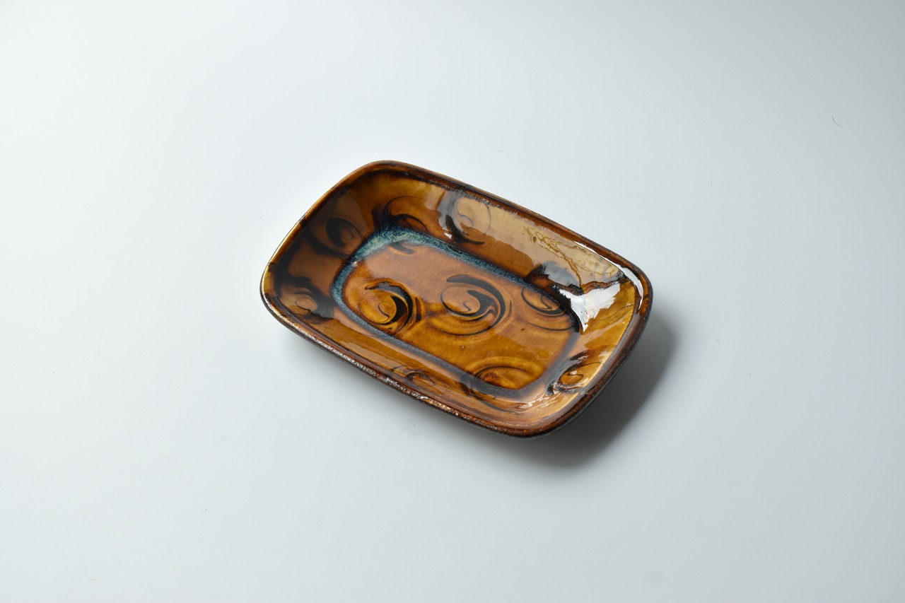 小代焼ふもと窯 / 井上尚之 : 長角皿 (中) スリップウェア ④