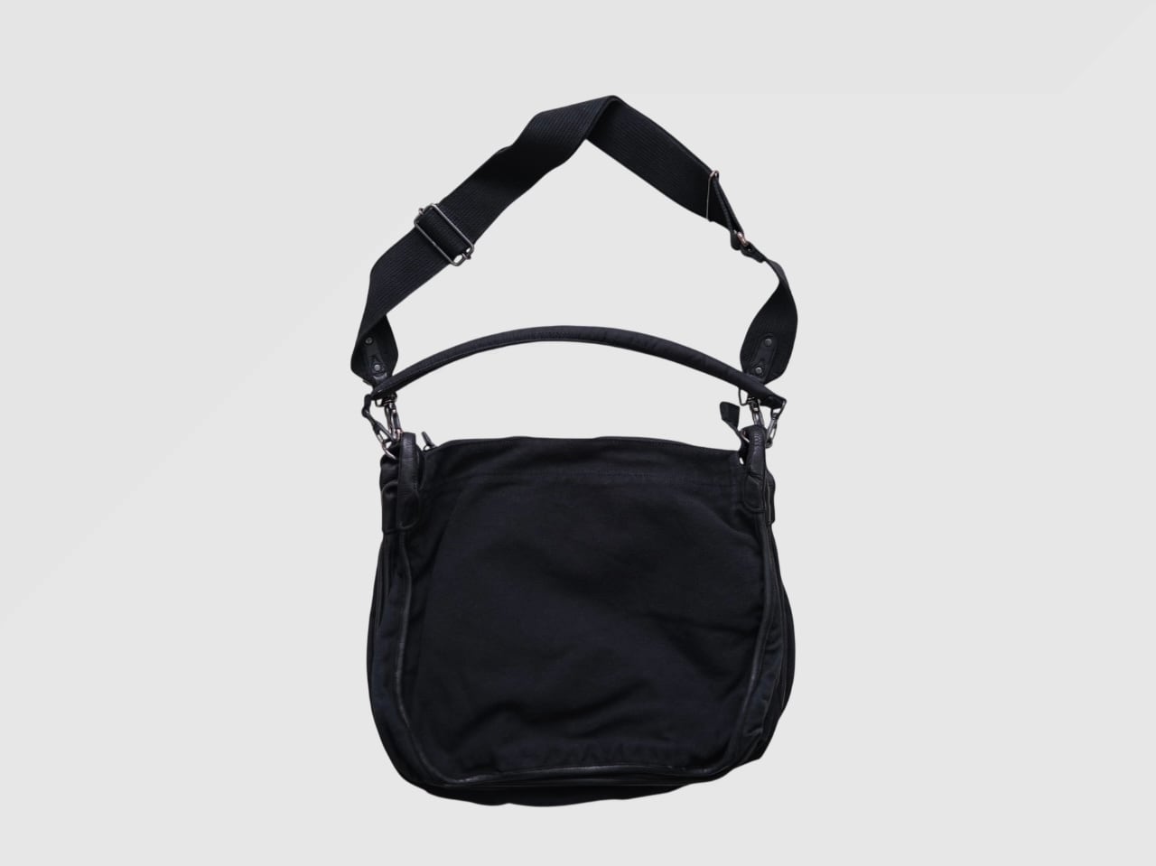 Digawel porter Hunting bag garment dye 黒 DIGAWEL” Hunting bag (garment dye)” | Lapel online store