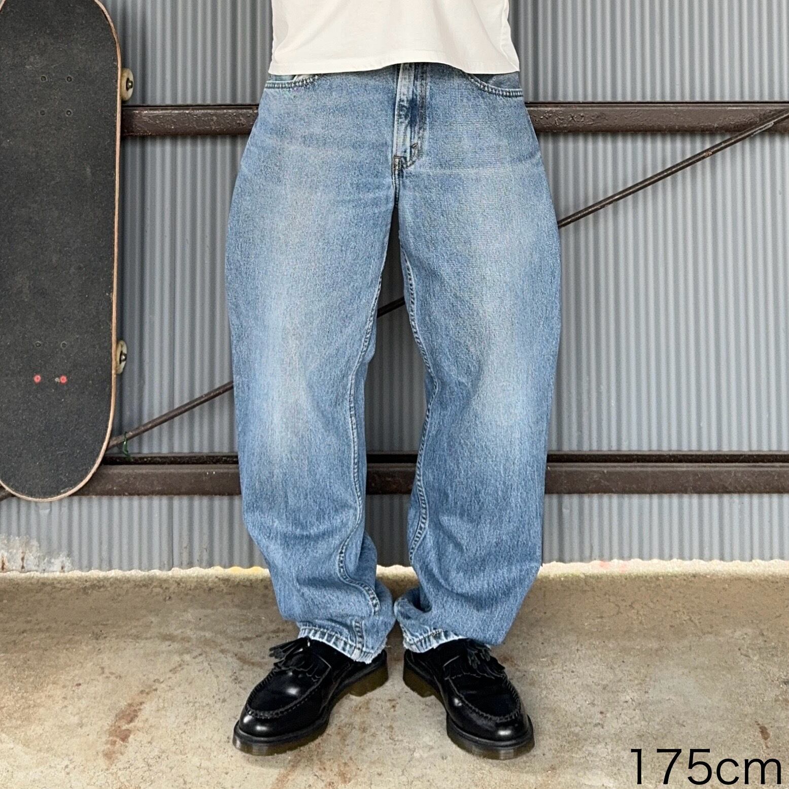 W32×L30】Levi