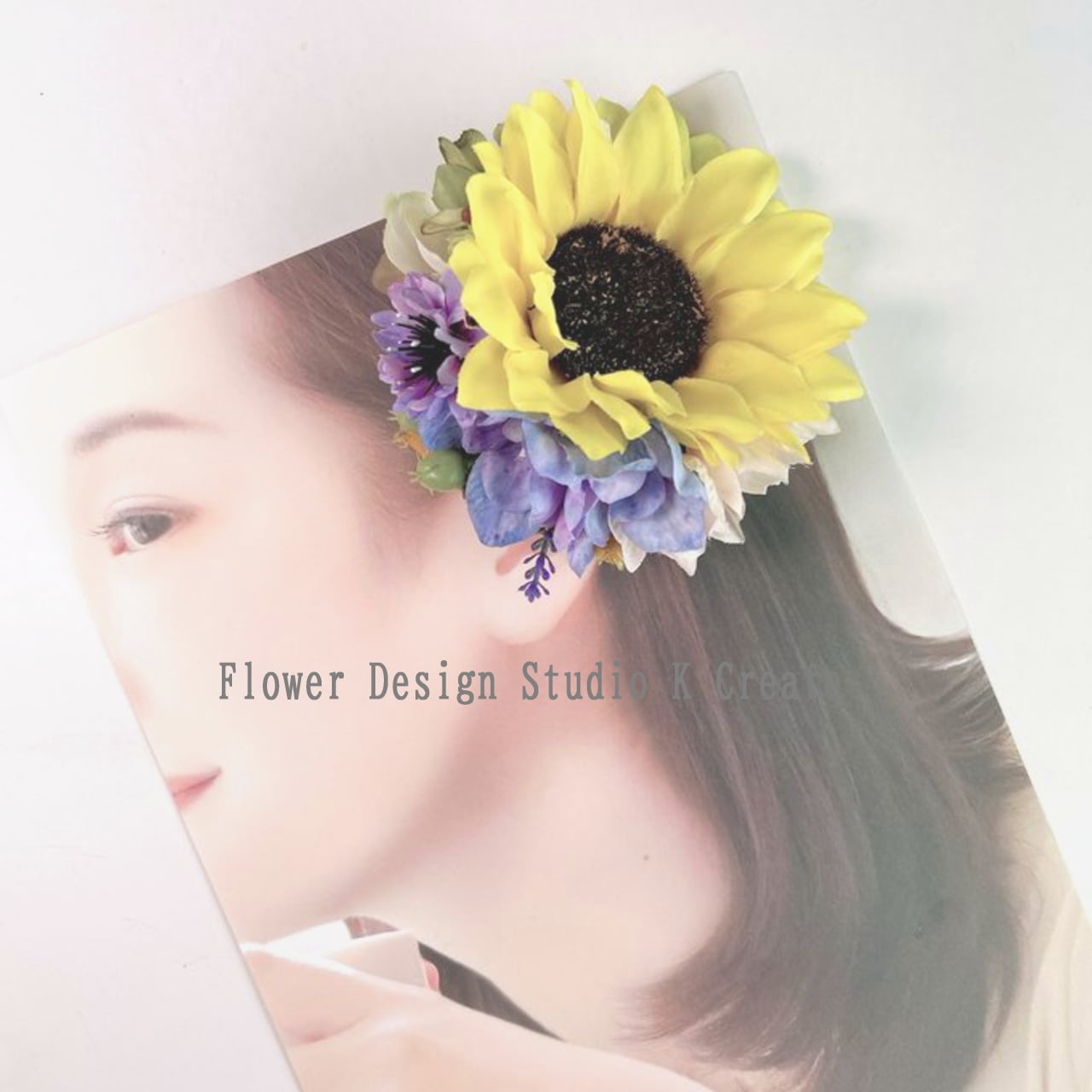 浴衣髪飾りに♡夏の向日葵とブルーデルフィニュウムのヘアクリップ 向日葵 おでかけ 浴衣 黄色 ひまわり 浴衣髪飾り ナチュラル