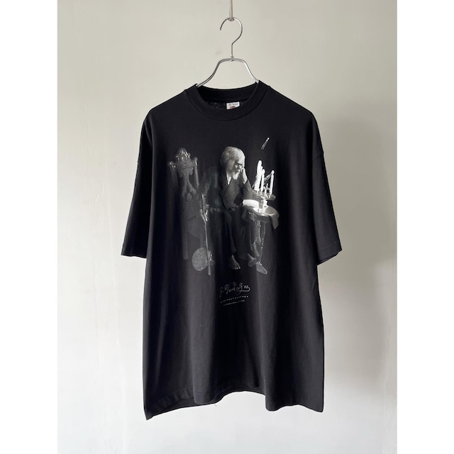 -James Van Der Zee- 90's art print T-shirt