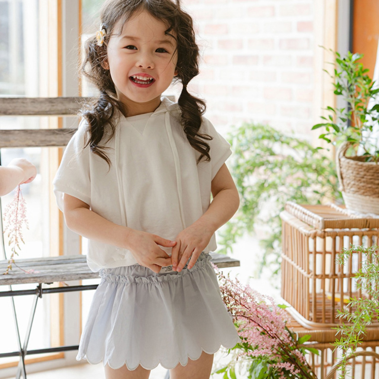 夏刺しゅうレース付きキュロットスカート