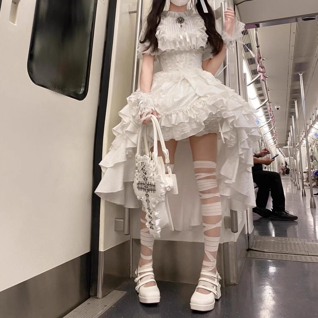 ダークゴシック♡フリルブラウス＆スカートロリータセットアップ