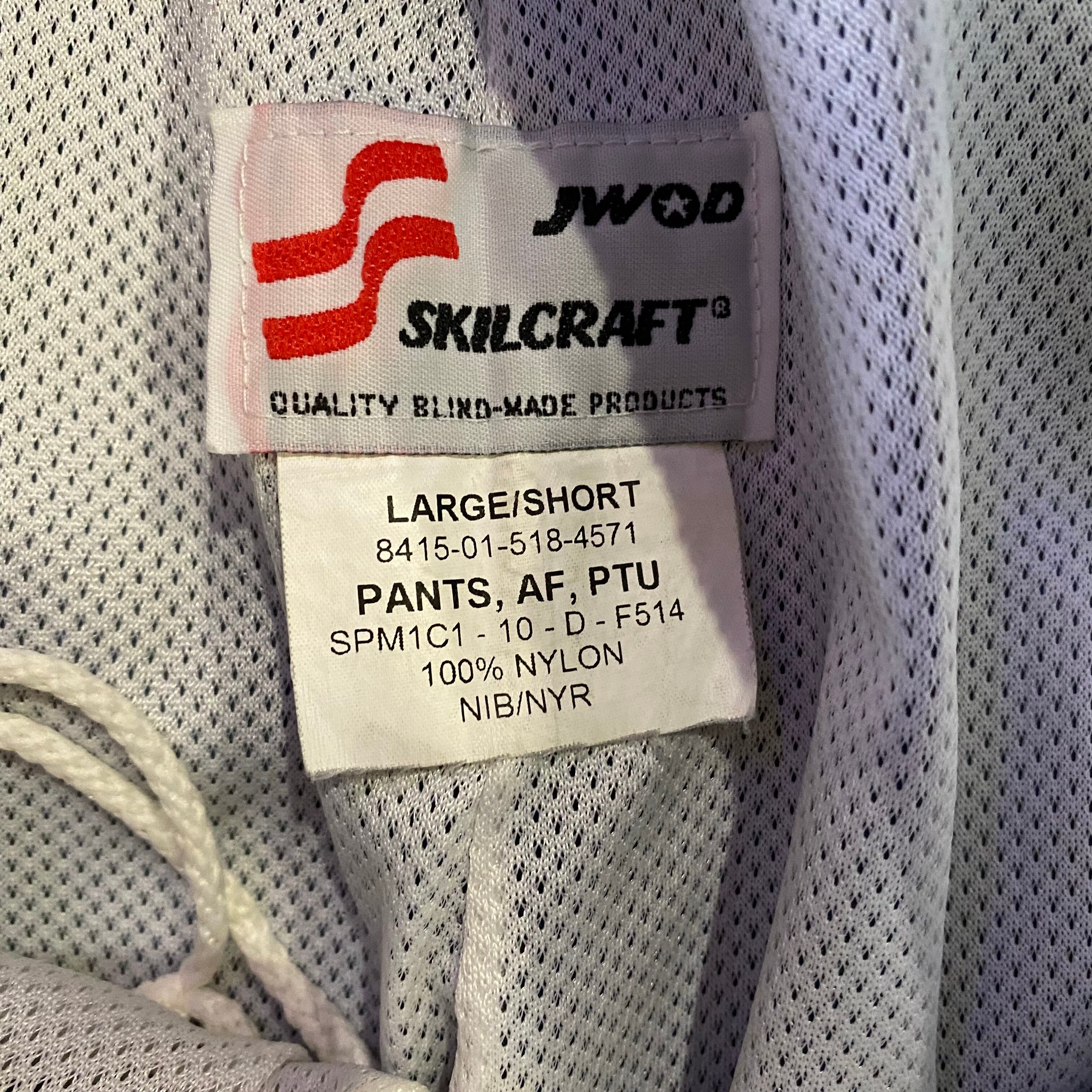 00s US air force nylon training pants | What