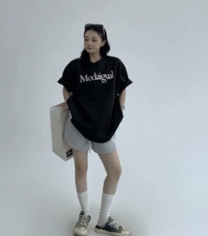 OISIS028 ネックラインレター半袖Tシャツ