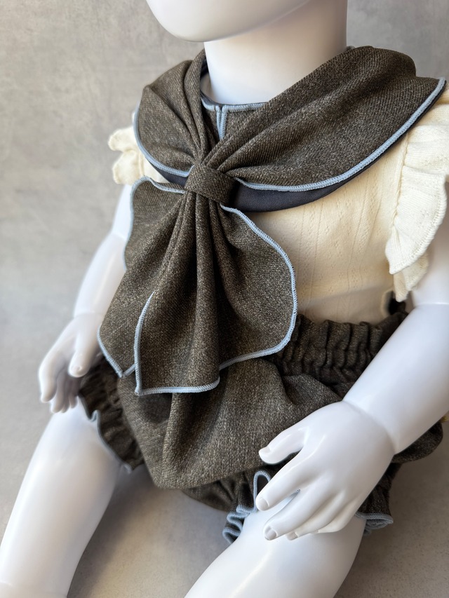 スタイーフ Moda【ウォームブラウン】（スカーフみたいなスタイ）