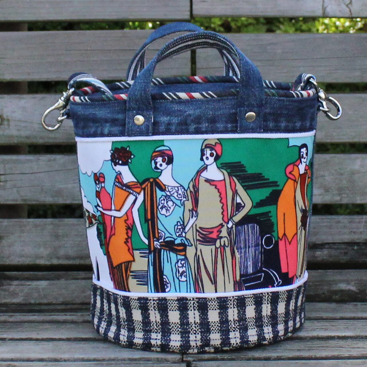 マリケナ・シネマショルダーバッグ　OMO-MRKN-1006