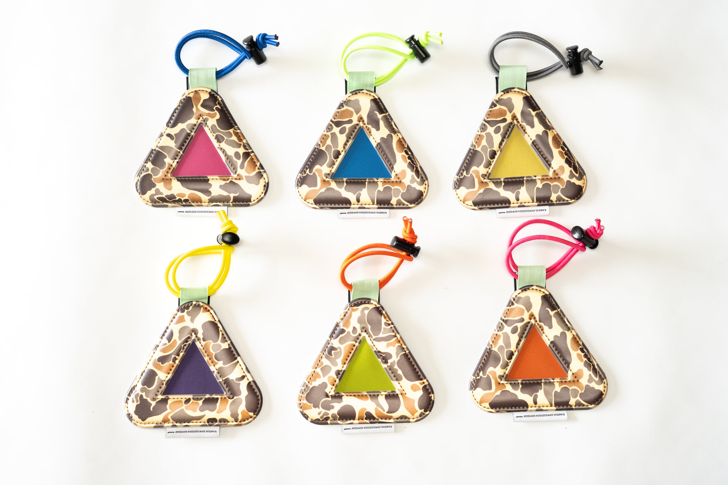 JMW × BLUELUG Triangle reflector camo
