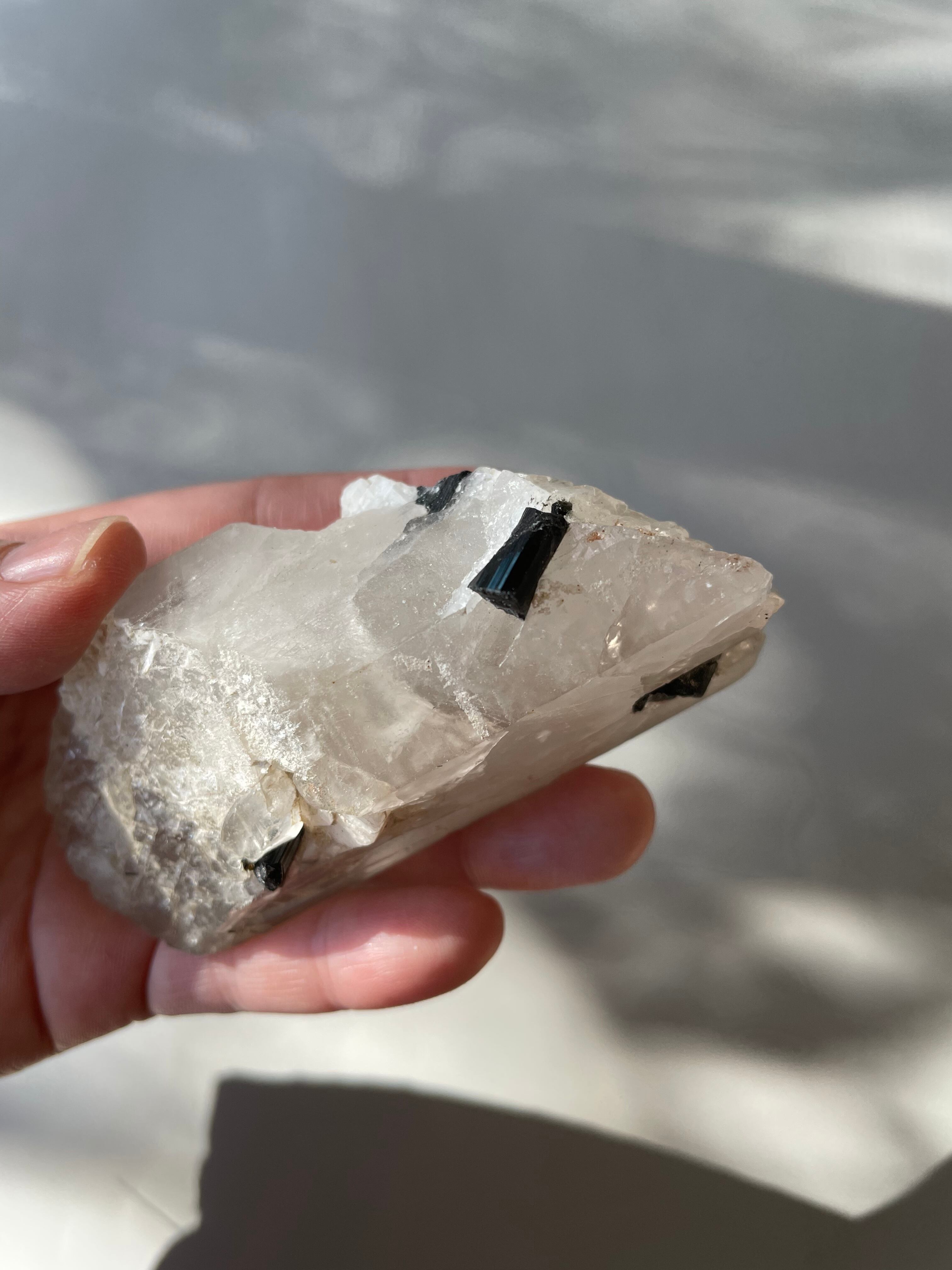 パキスタン　ギルギット　スカルドゥ産　ブラックトルマリンインクォーツ　DT　セルフフィード