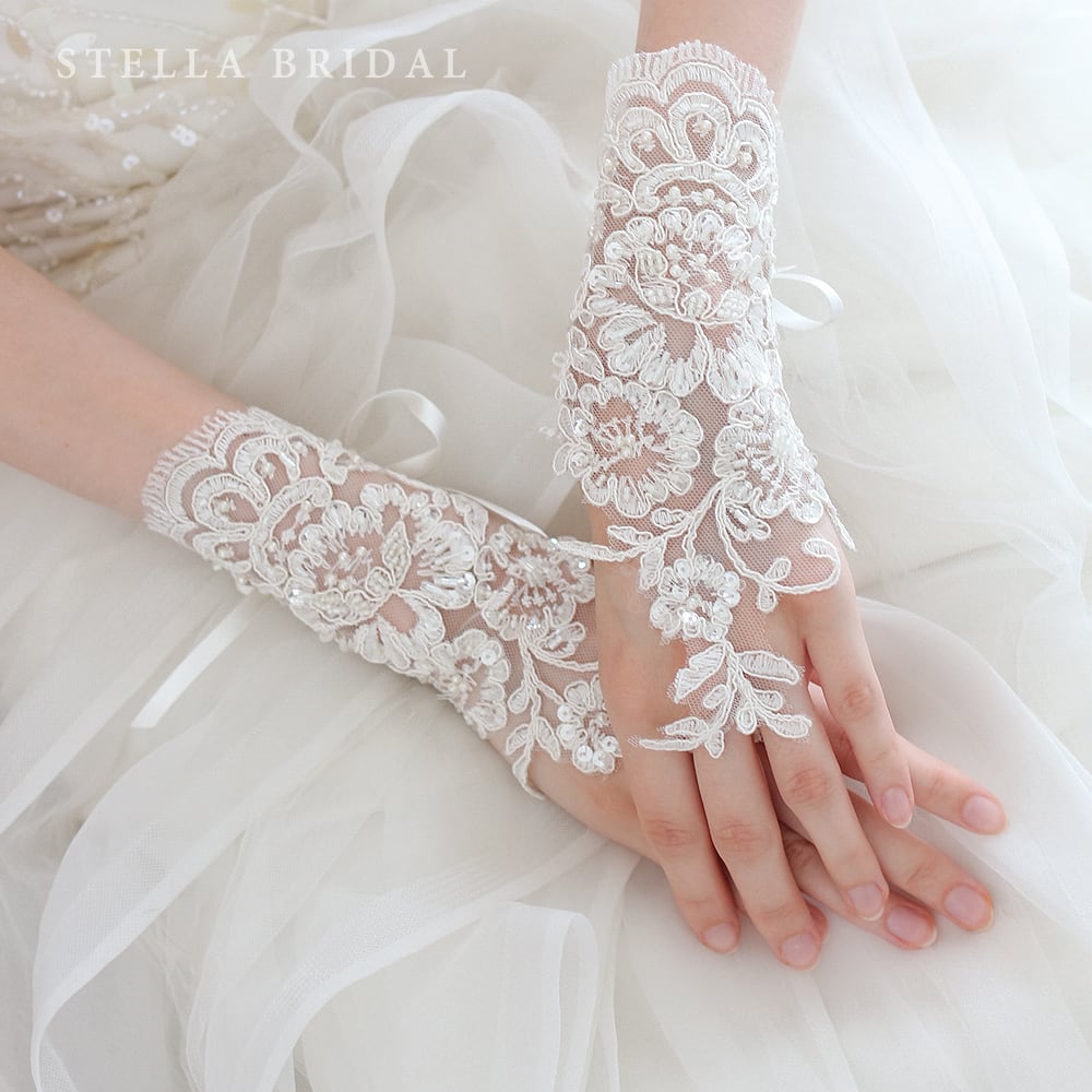 ベール・グローブ・ブーケ...etc | STELLA BRIDAL - オシャレ花嫁さま