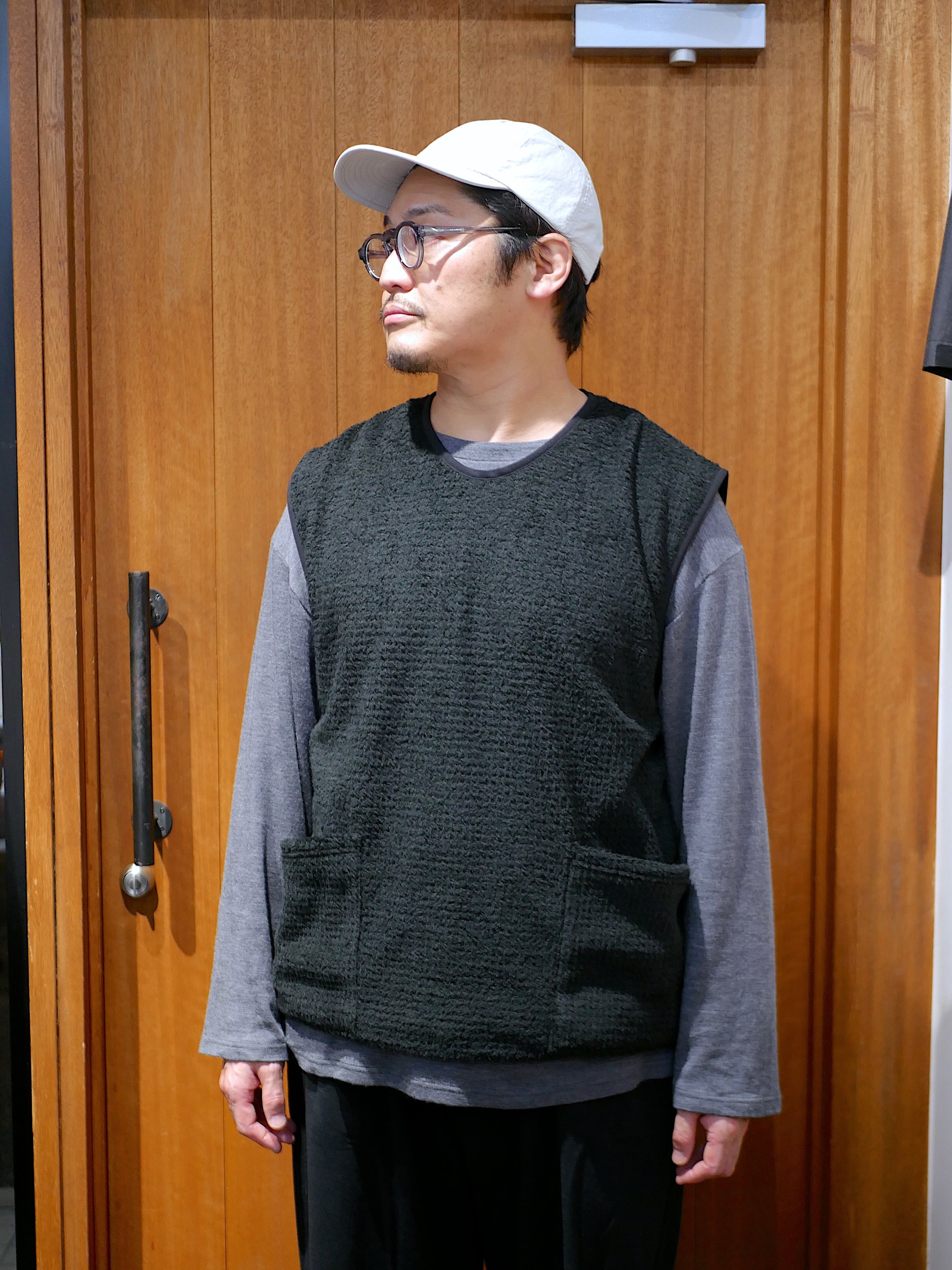 アパルトモン購入 イヴサロモン 24AW フェザーケープジャケット / ベスト 20% OFF】RIDGE MOUNTAIN GEAR / ALPHA BOOSTER VEST | st. valley