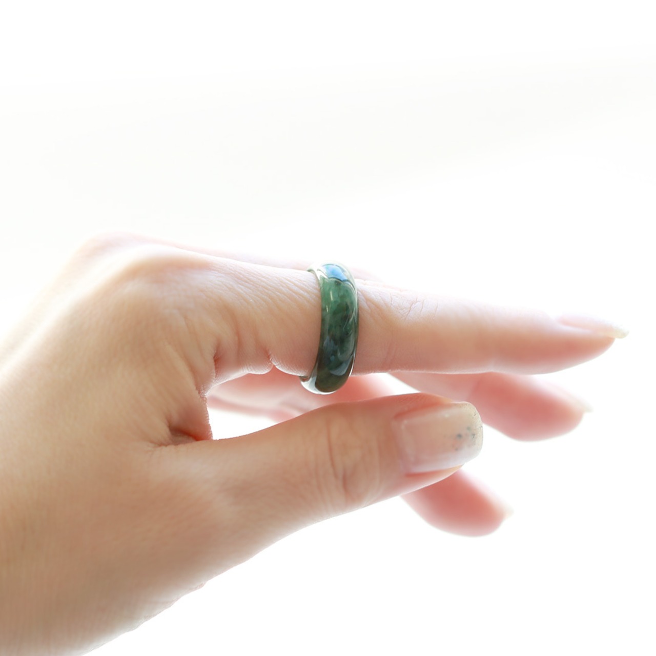 【17.5号】天然翡翠リング くり抜き甲丸リング A貨翡翠 jd_rg1183